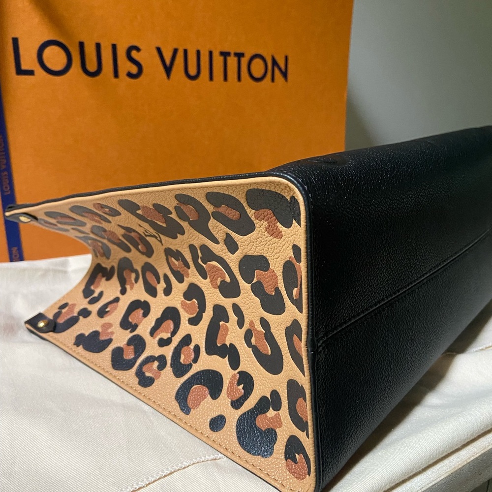 New! Louis Vuitton Wild at Heart Onthego MM Noir! - Picture 8 of 13